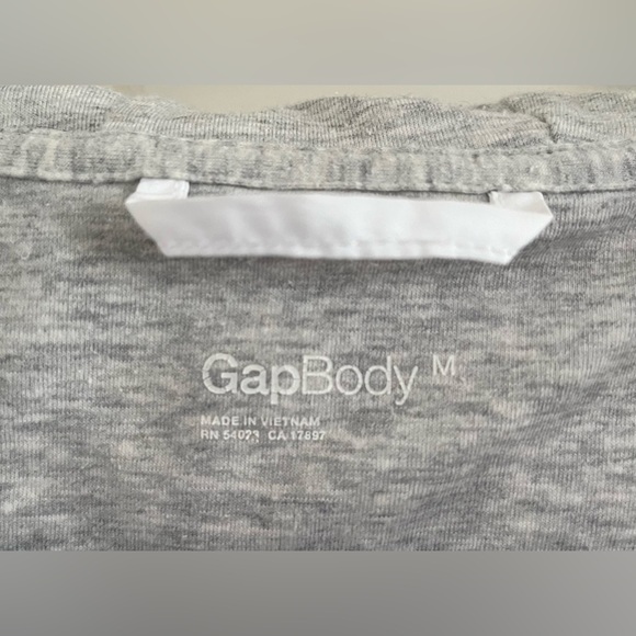 GAP Body Women’s White Lined Windbreaker with Hood; Size Medium. - Picture 6 of 9